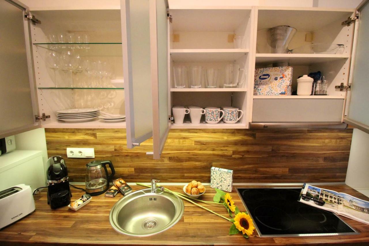 Castle Court Apartment บูดาเปสต์ ภายนอก รูปภาพ